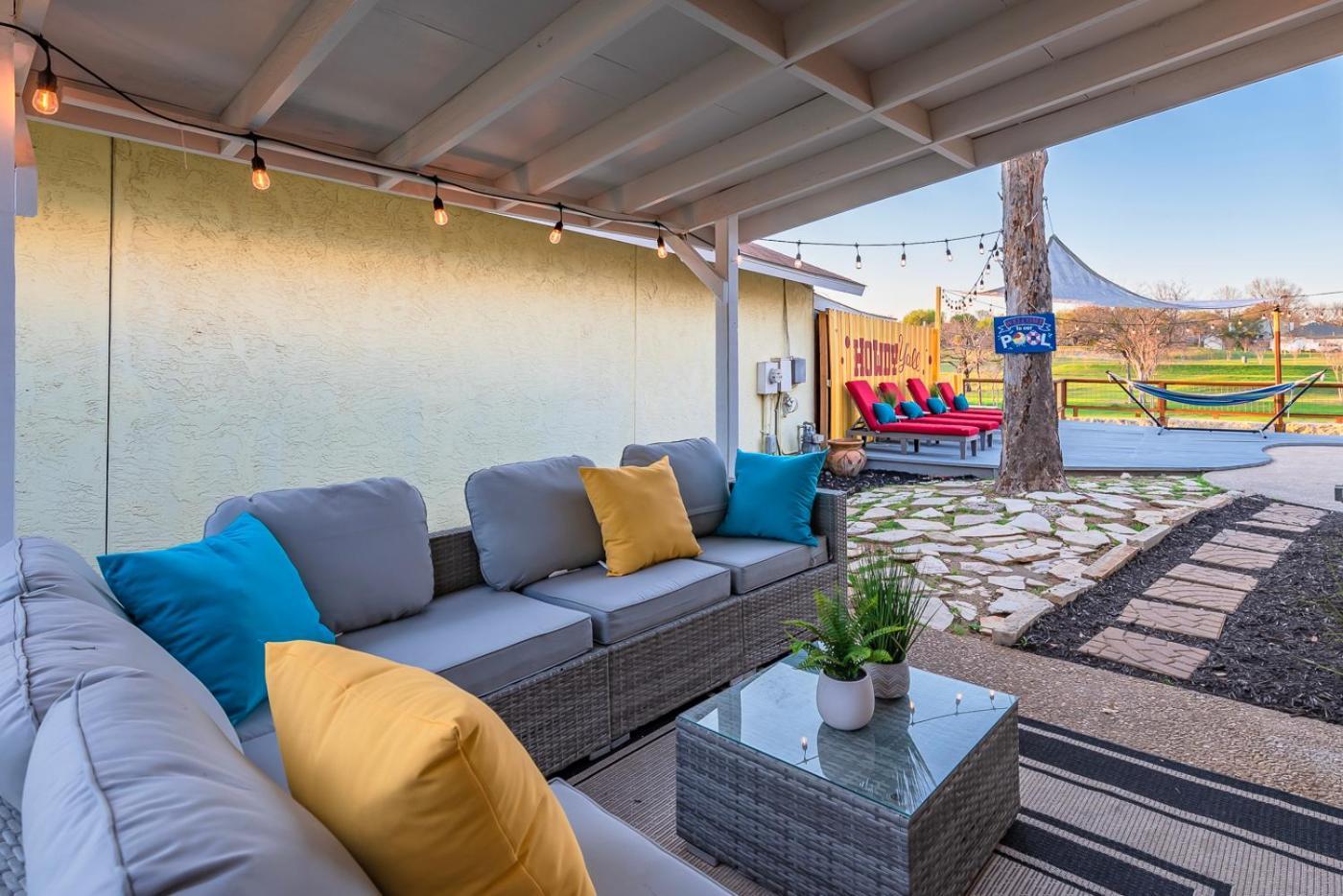 Stunning Pool Overlooking Golf Course & Game Room サンアントニオ エクステリア 写真