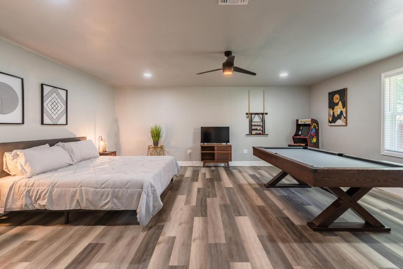 Stunning Pool Overlooking Golf Course & Game Room サンアントニオ エクステリア 写真