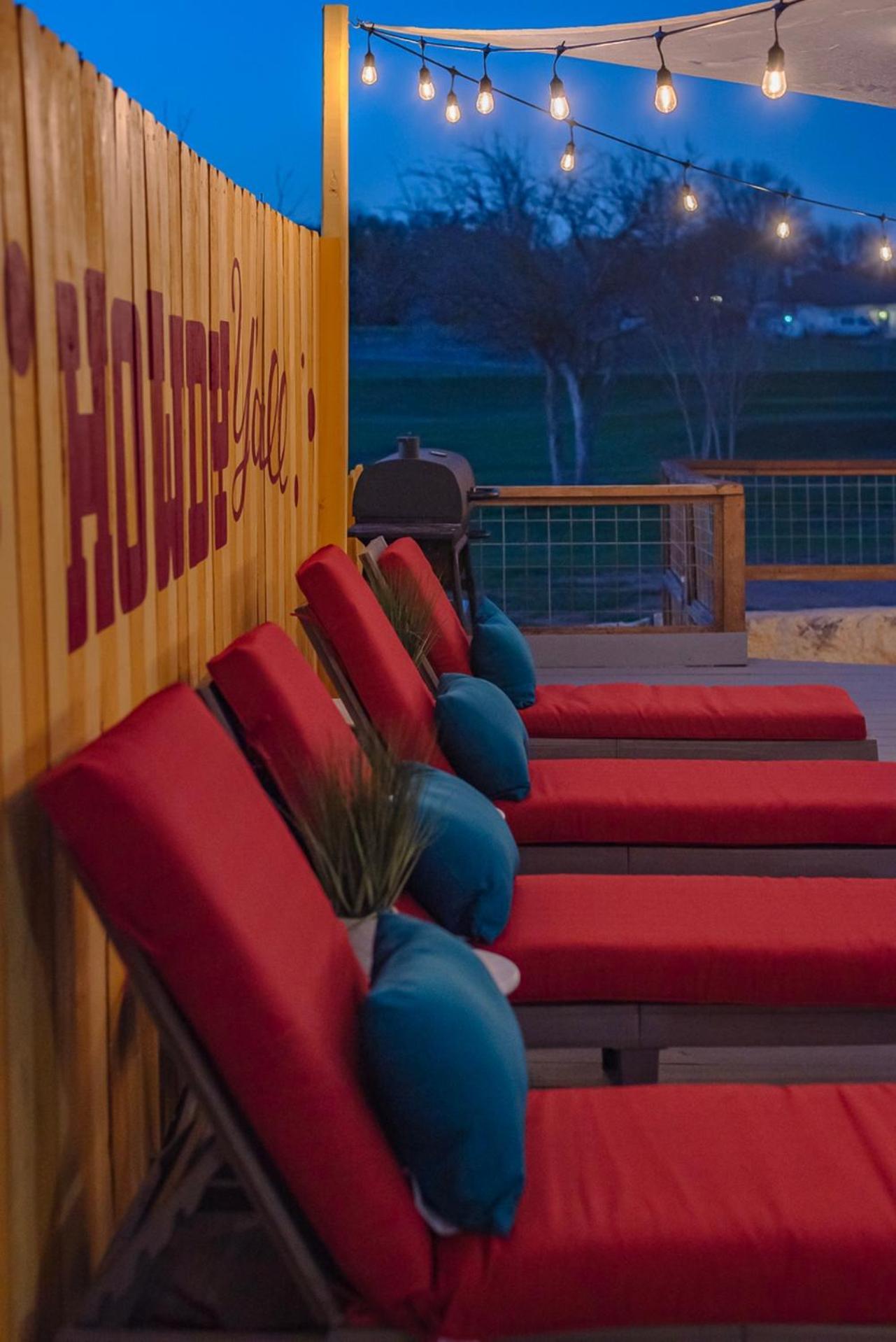 Stunning Pool Overlooking Golf Course & Game Room サンアントニオ エクステリア 写真